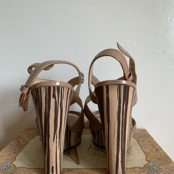 Nude Prada wedges great condition! - Picture 4 of 5